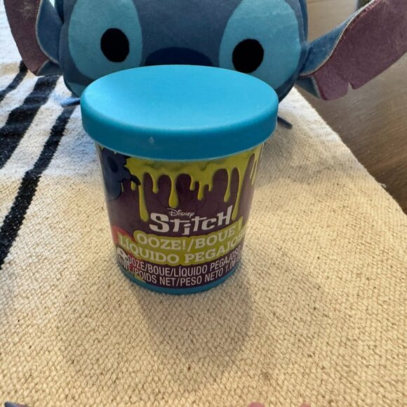 Disney STITCH JUMBO MYSTERY CAPSULE Head - Picture 5 of 6